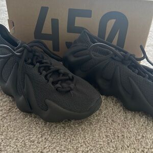 authentic Yeezy 450